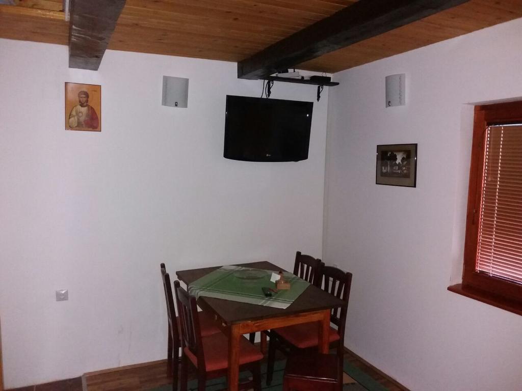 מוקרה גורה Vacation Home Nana מראה חיצוני תמונה