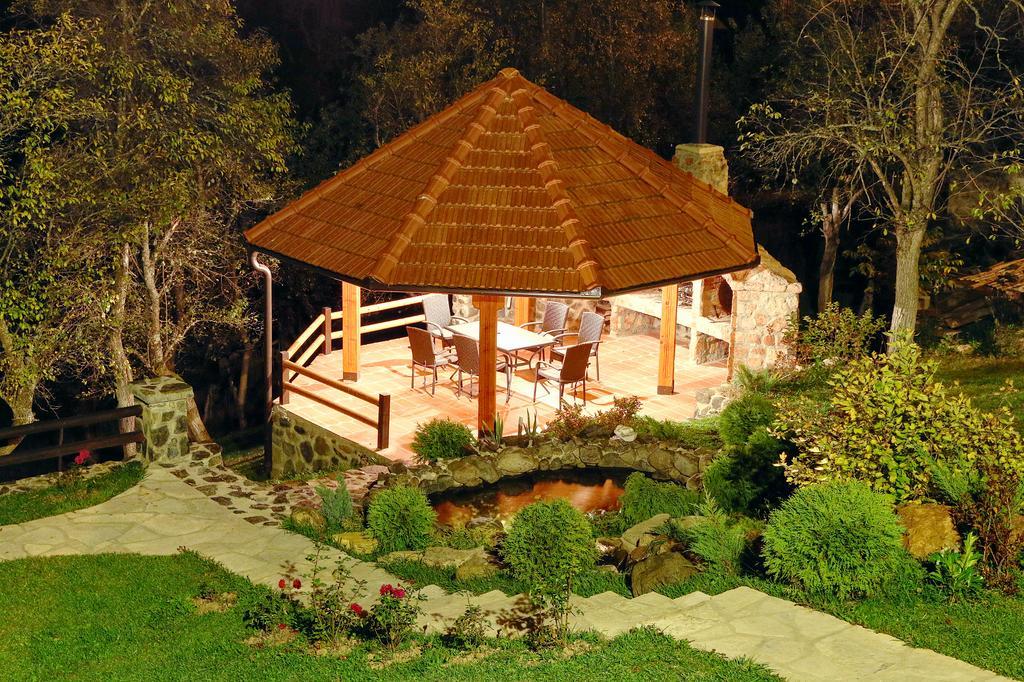 מוקרה גורה Vacation Home Nana מראה חיצוני תמונה