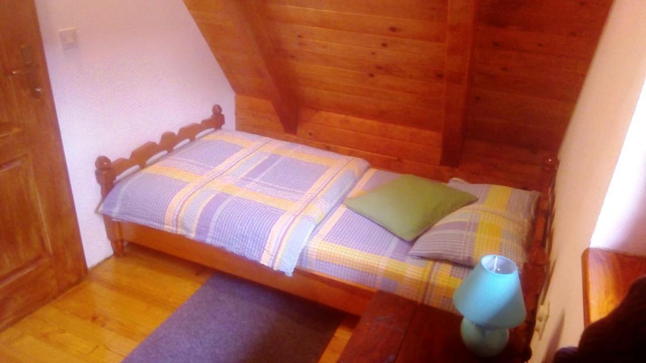 מוקרה גורה Vacation Home Nana מראה חיצוני תמונה