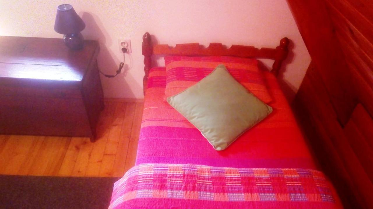 מוקרה גורה Vacation Home Nana מראה חיצוני תמונה